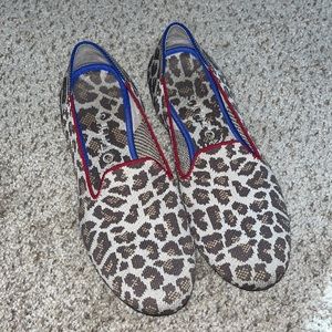 Rothys The Loafer in Mocha Spot size 7.5